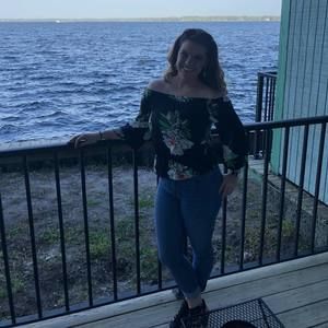 Meet your Posher, Jessica